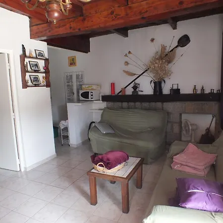 Maison De Village Vakantiehuis